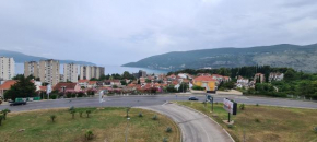 Bay View Apartment